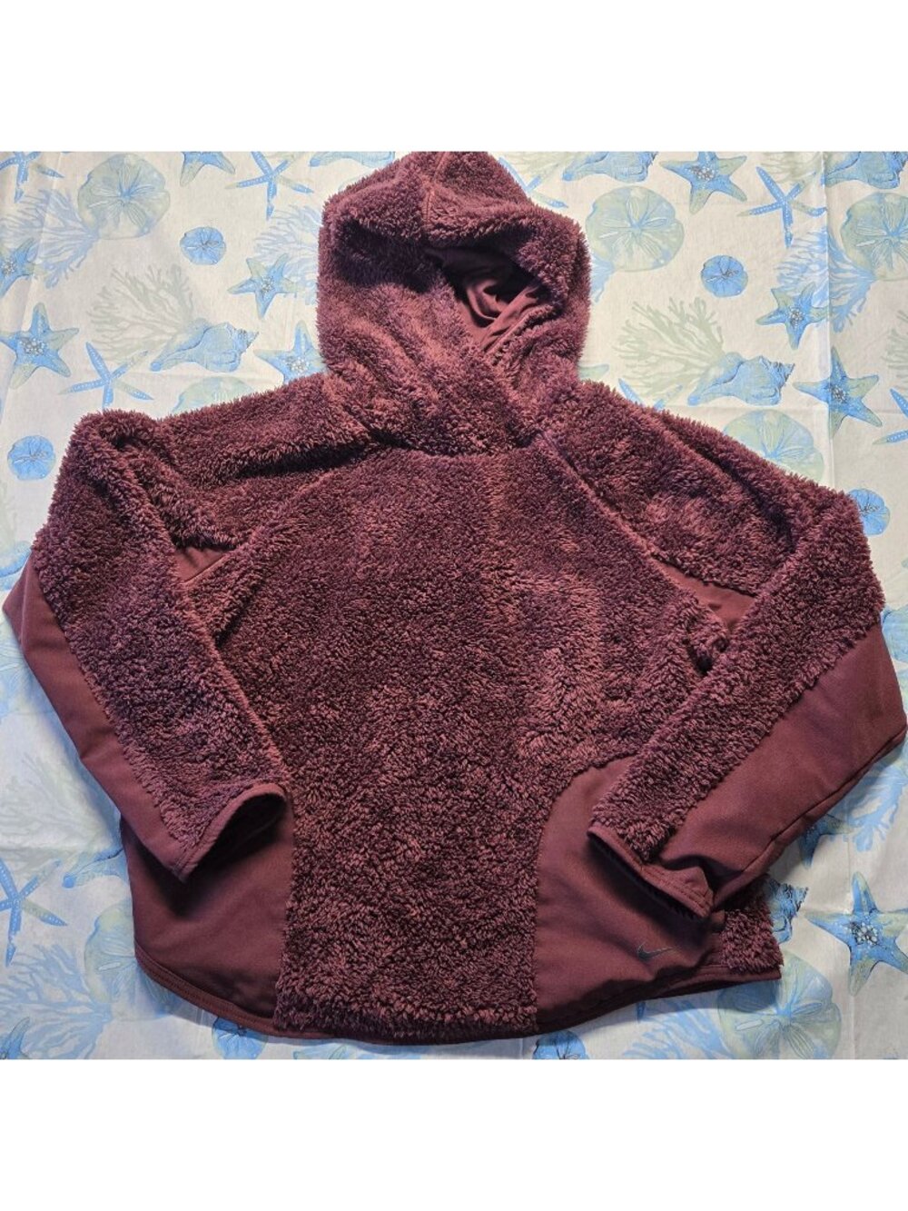 Nike Therma Sphere Hooded Training Pullover Womens Sz M (26-0236)